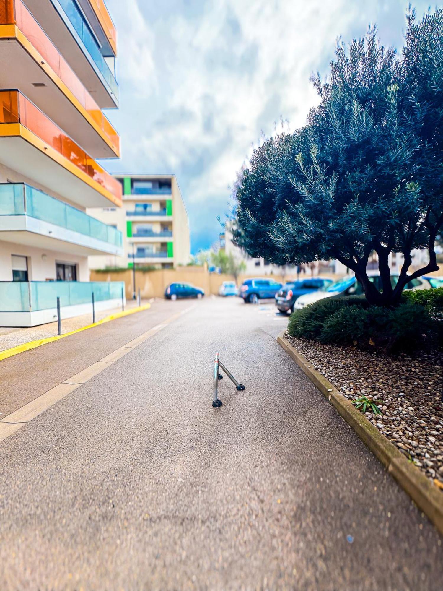 Bel Appartement Climatise & Parking Perpignan Dış mekan fotoğraf