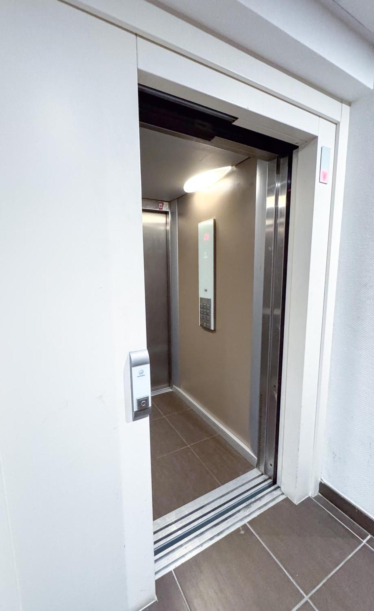 Bel Appartement Climatise & Parking Perpignan Dış mekan fotoğraf
