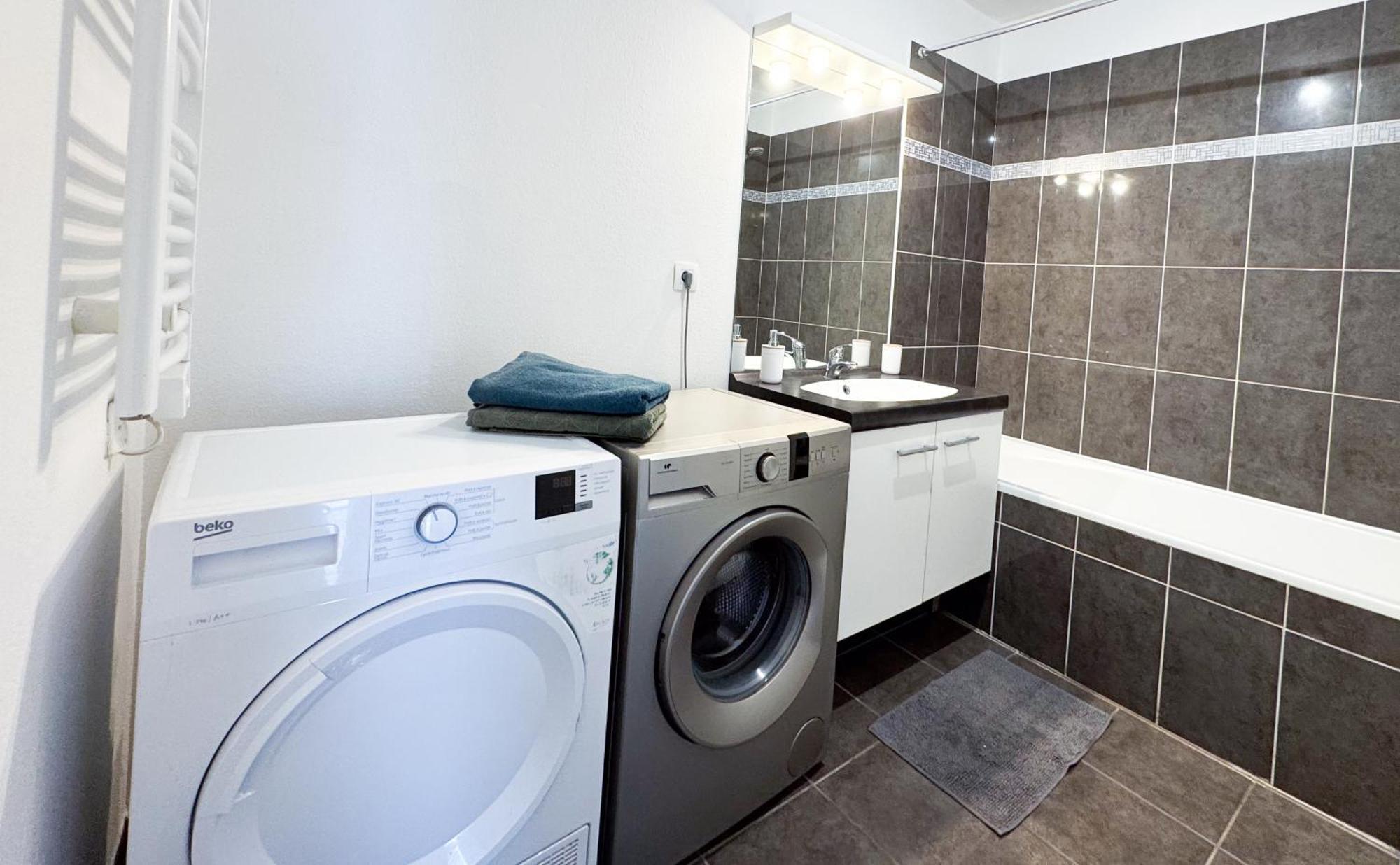 Bel Appartement Climatise & Parking Perpignan Dış mekan fotoğraf